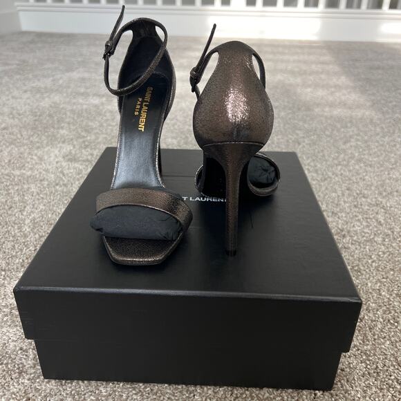YSL Heels - Picture 1 of 5